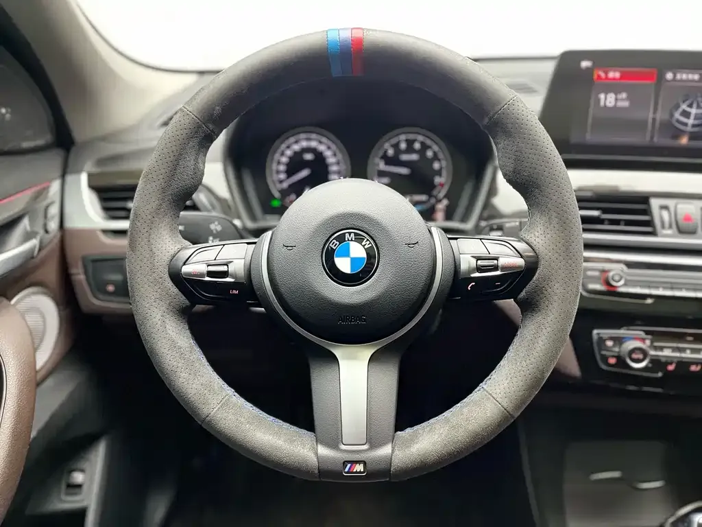 BMW X1 2021 из CN, фото 8