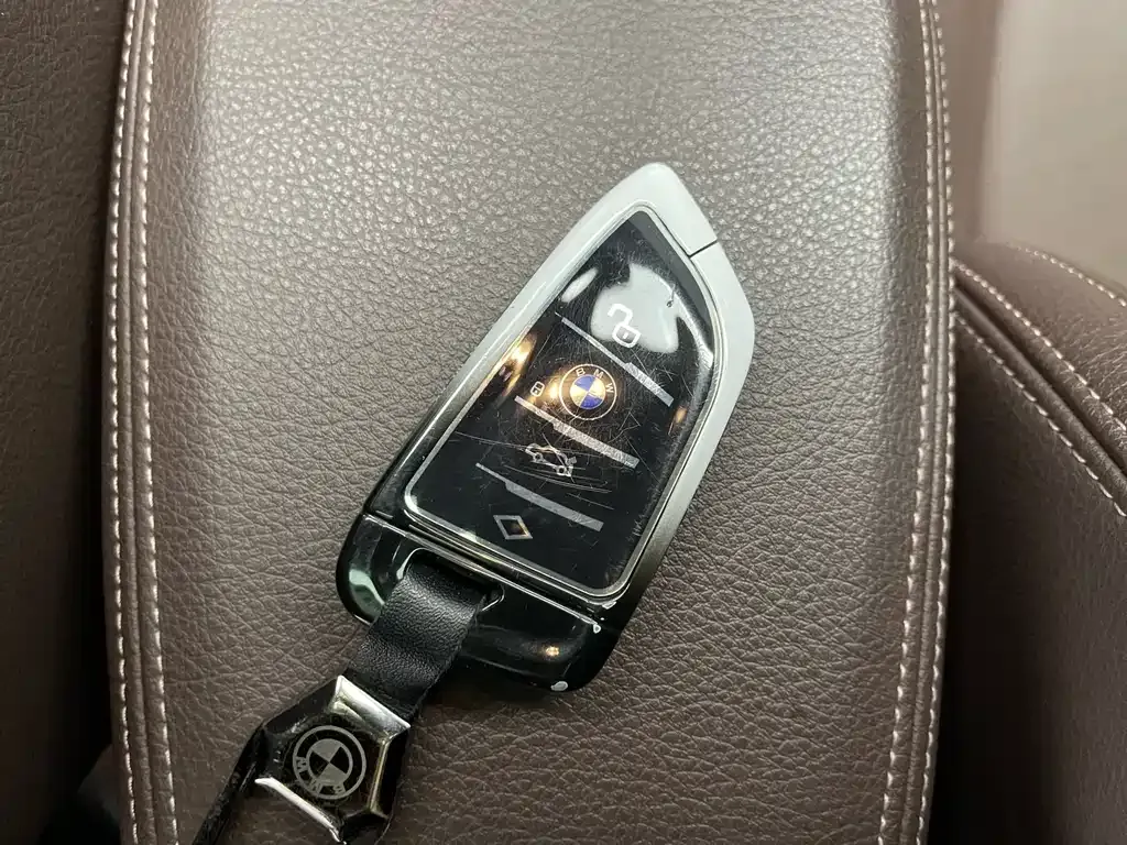 BMW X1 2021 из CN, фото 10