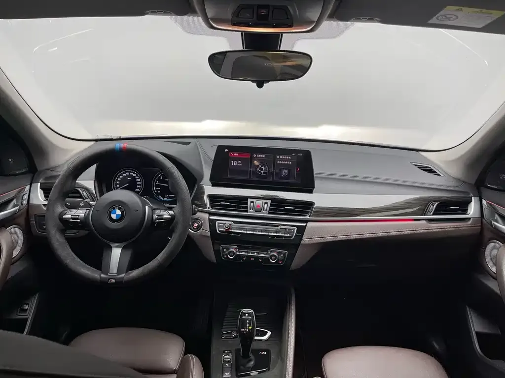 BMW X1 2021 из CN, фото 3
