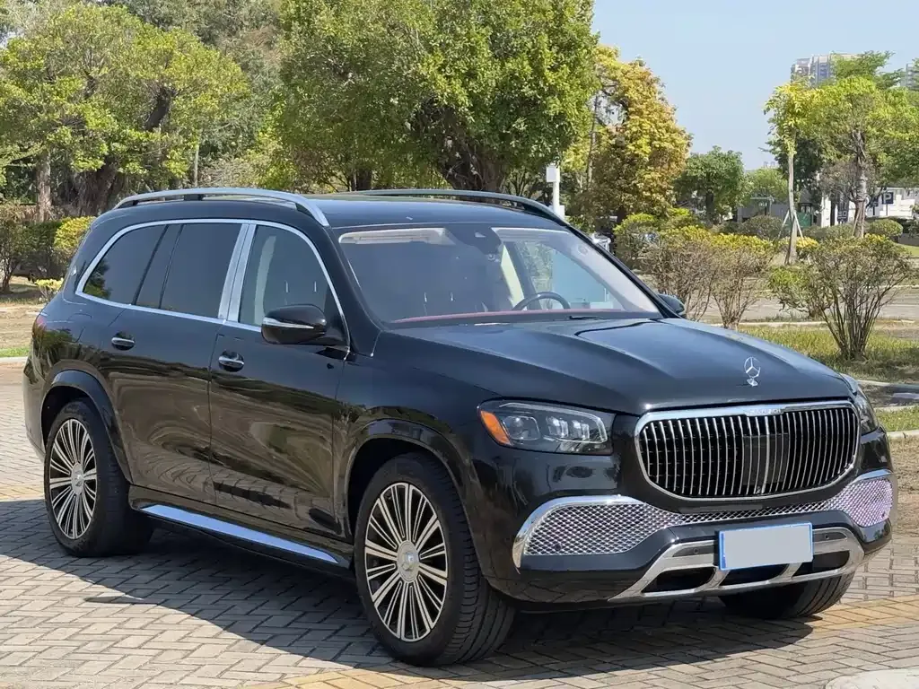 Mercedes-Benz GLS — фото 9
