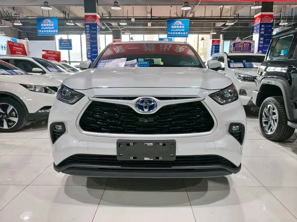 Toyota Highlander 2024 из CN, фото 8