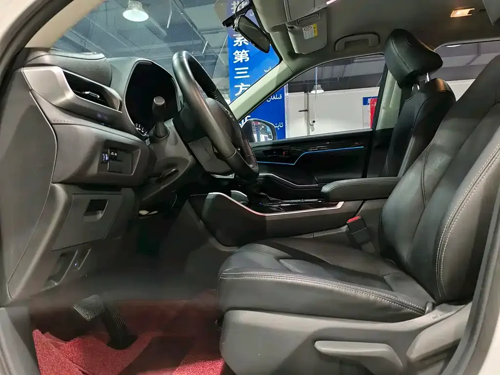 Toyota Highlander 2024 из CN, фото 5
