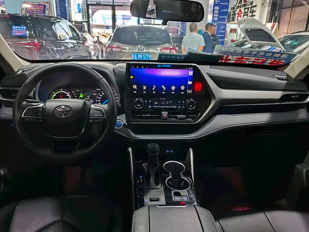 Toyota Highlander 2024 из CN, фото 9