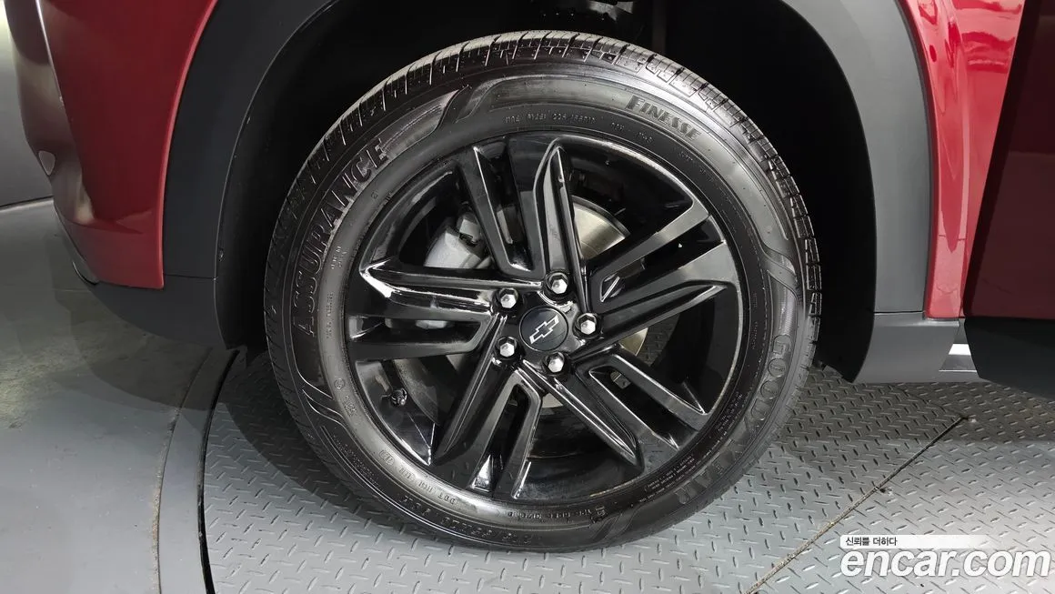 Chevrolet (GM Daewoo) Trax 2024 из KR, фото 3