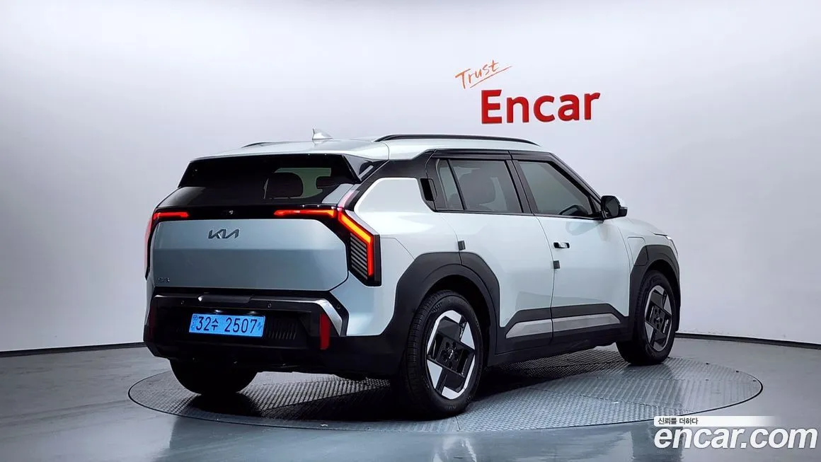 Kia EV3 — фото 6