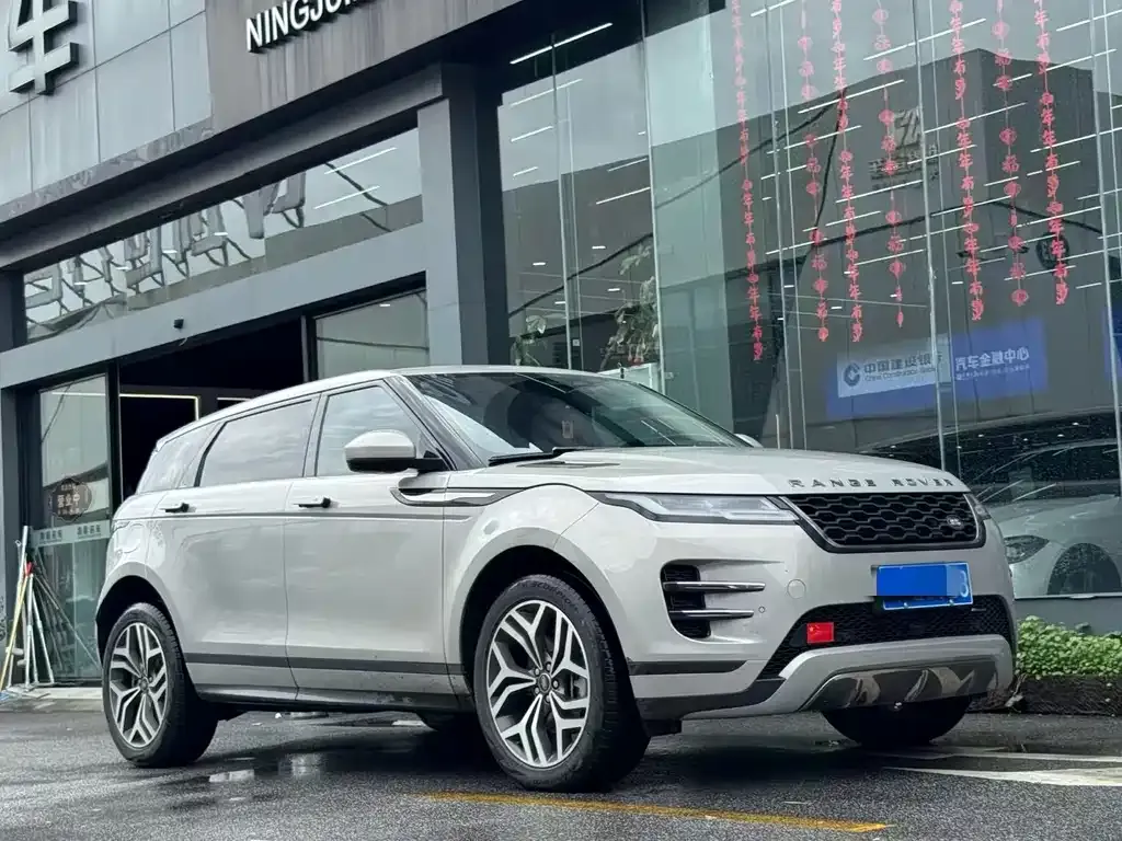 Land Rover Evoque — фото 10