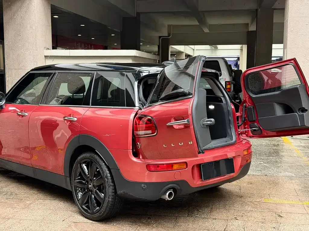 MINI Clubman — фото 10
