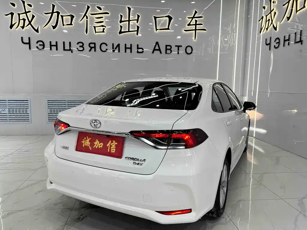 Toyota Corolla 2023 из CN, фото 10