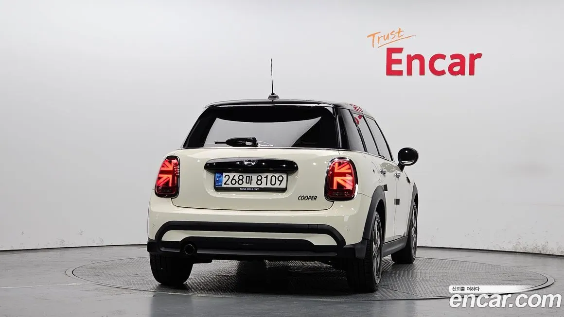 Mini Cooper 2022 из KR, фото 2