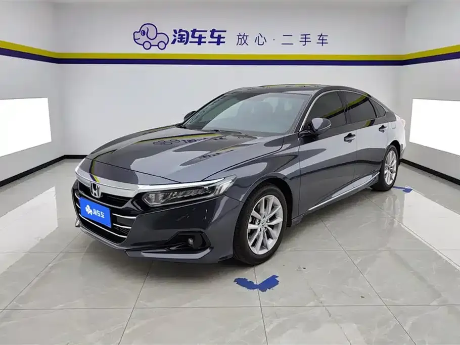 Honda Accord — фото 1