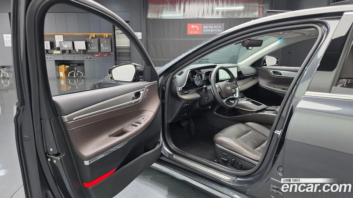 Hyundai Grandeur 2021 из KR, фото 5
