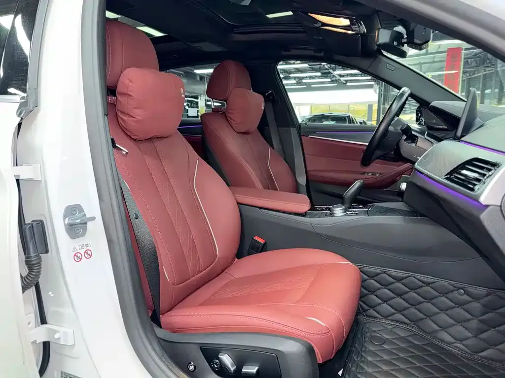 BMW 5 Series New Energy 2021 из CN, фото 3