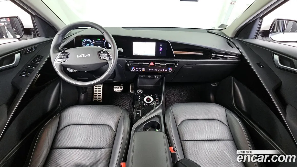 Kia Niro — фото 6