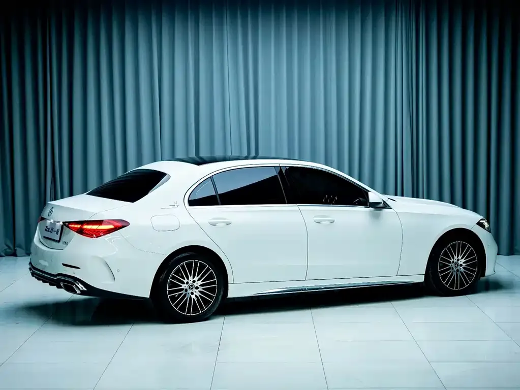 Mercedes-Benz C-Class — фото 2