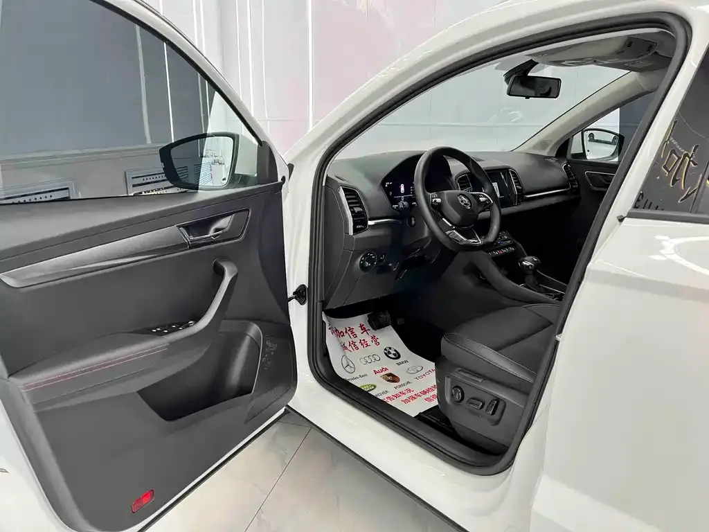 Skoda Karoq — фото 2