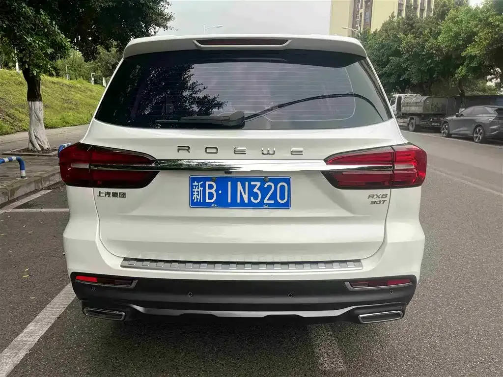 Roewe RX8 2023 из CN, фото 4