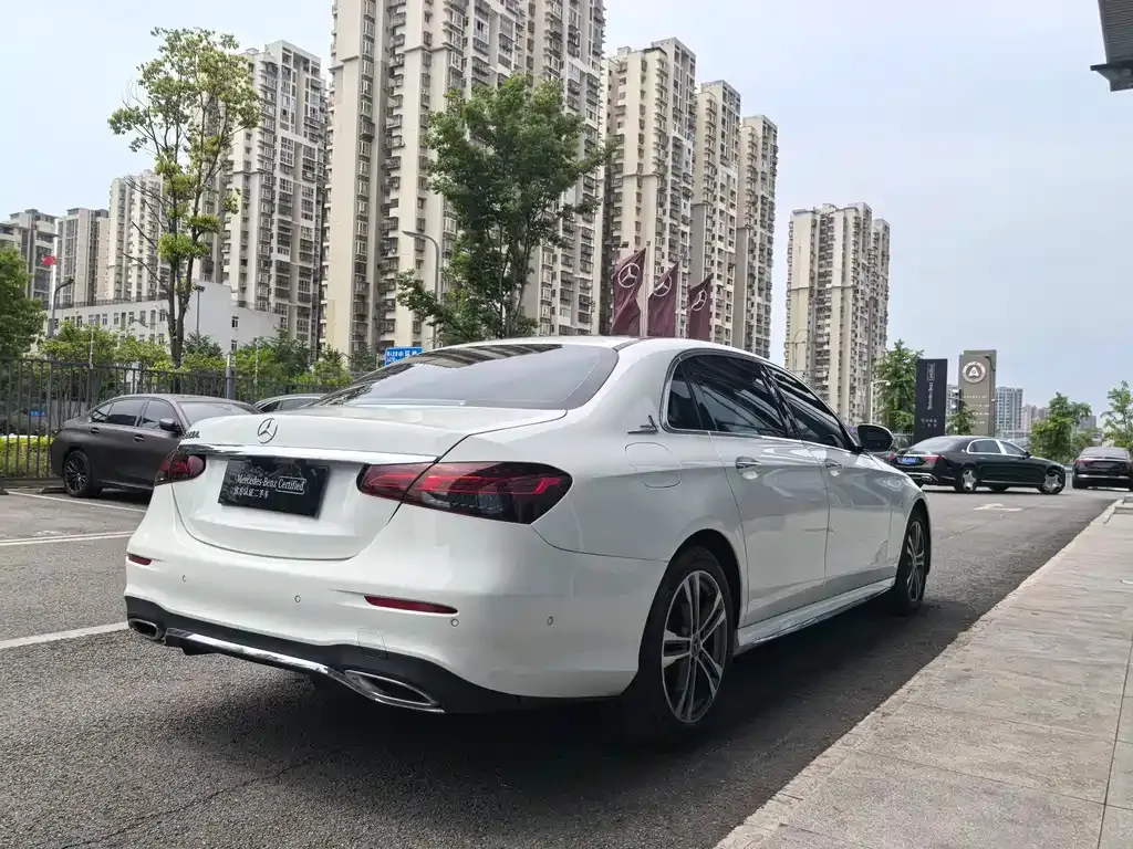 Mercedes-Benz E-Class 2022 из CN, фото 6