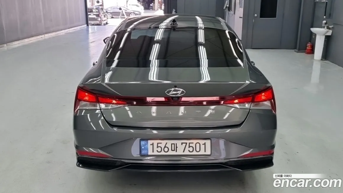 Hyundai AVANTE — фото 3