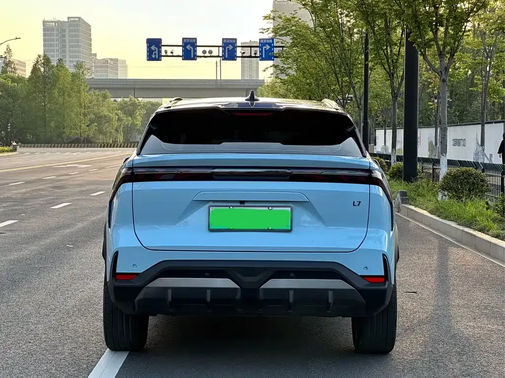 Geely Galaxy L7 2023 из CN, фото 10