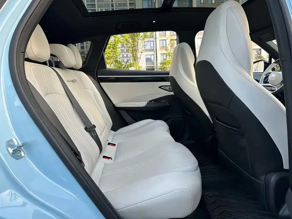 Geely Galaxy L7 2023 из CN, фото 3