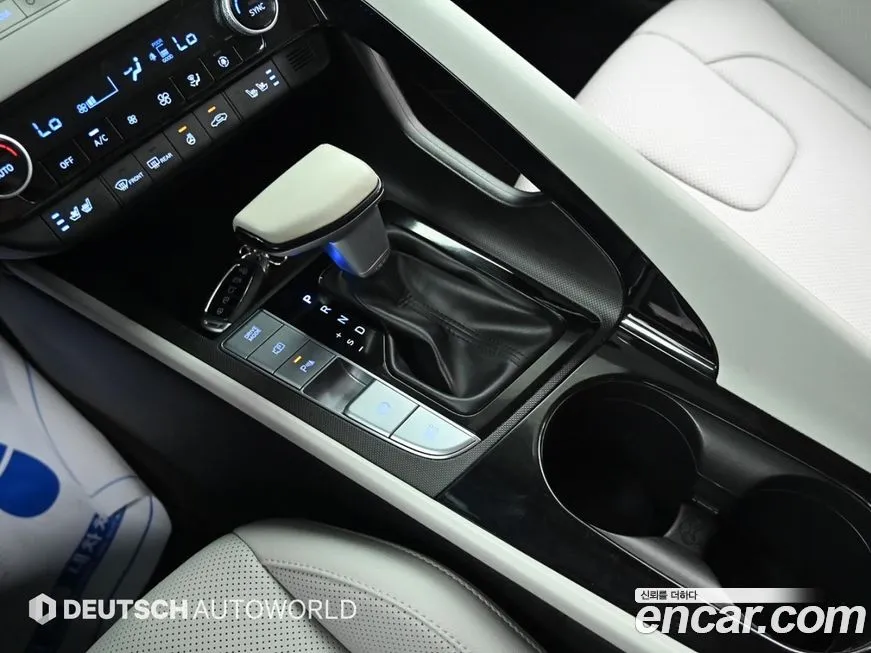 Hyundai AVANTE 2023 из KR, фото 6