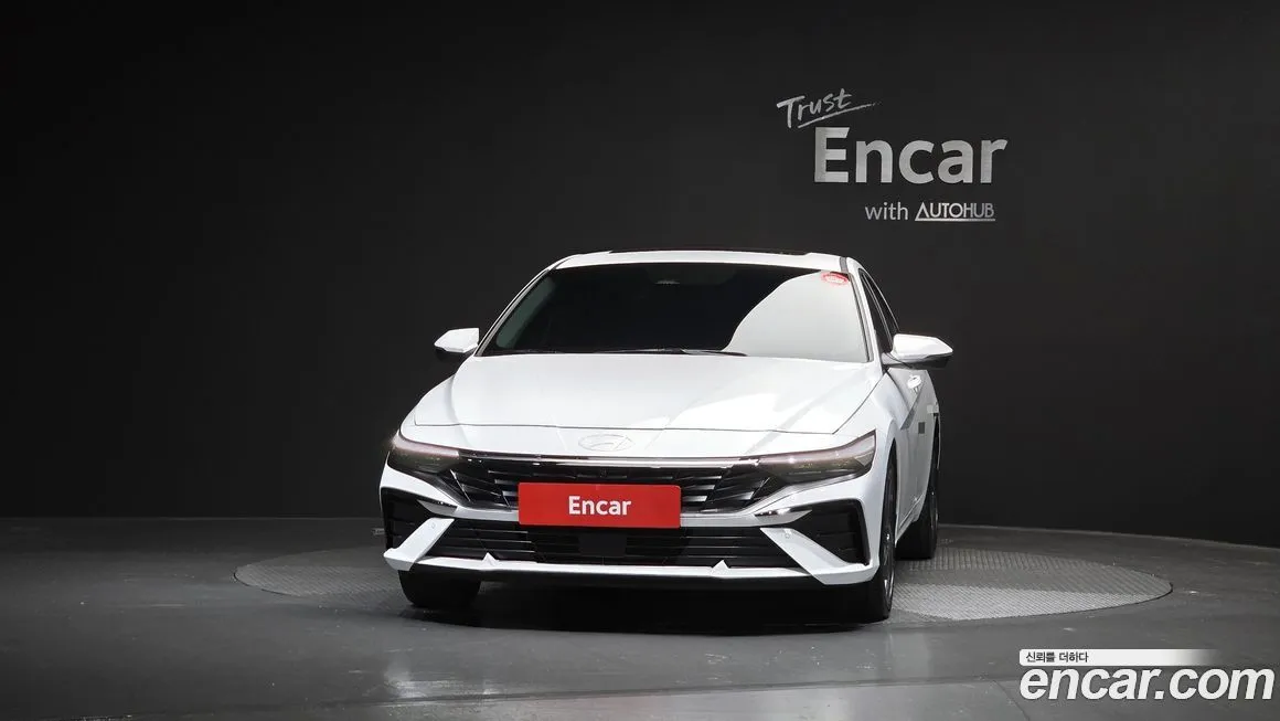 Hyundai AVANTE — фото 5