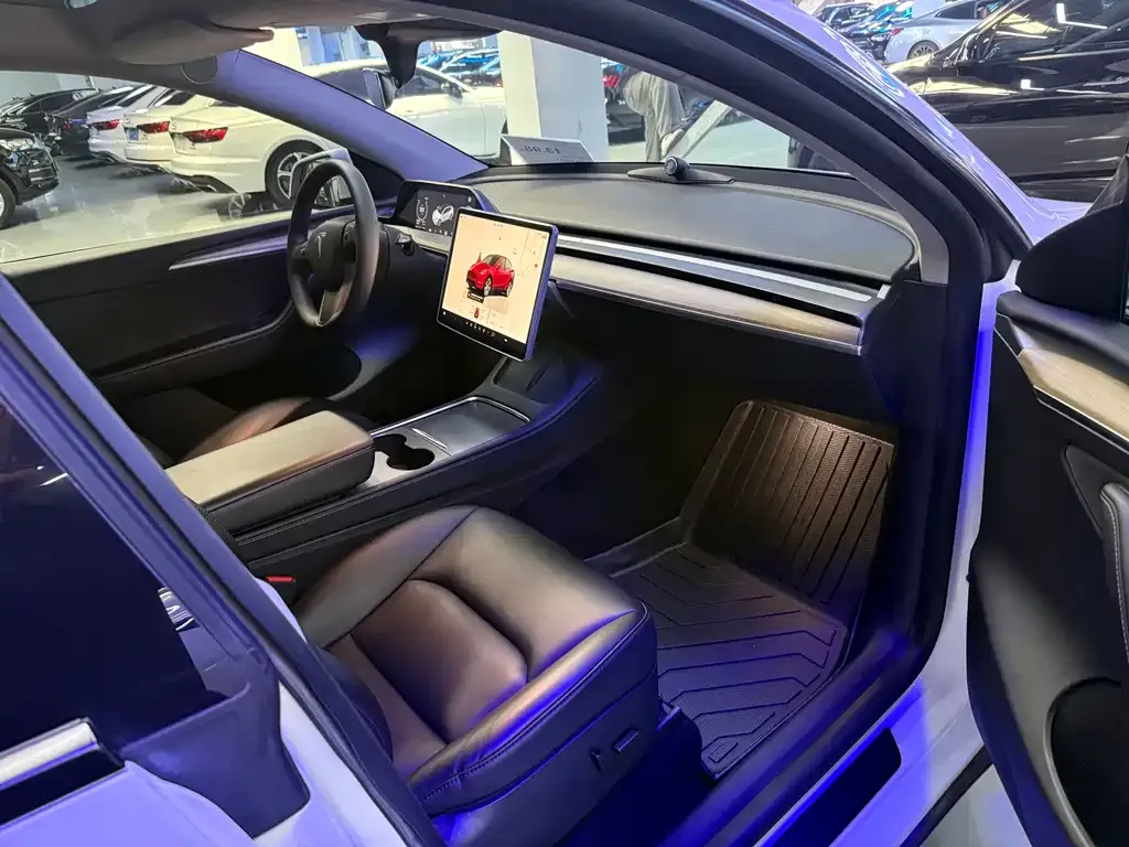 Tesla Model Y 2022 из CN, фото 5