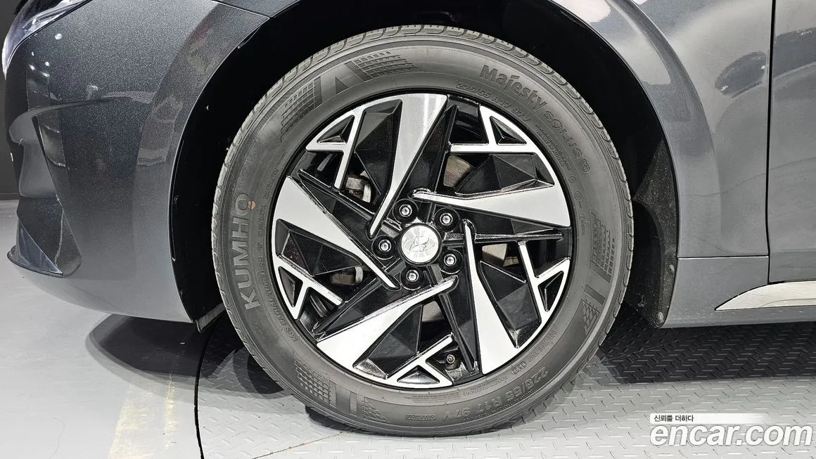 Hyundai Grandeur 2022 из KR, фото 5