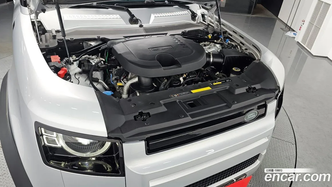 Land Rover Defender 2022 из KR, фото 8