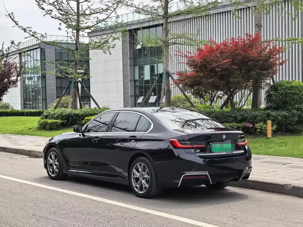 BMW i3 — фото 4