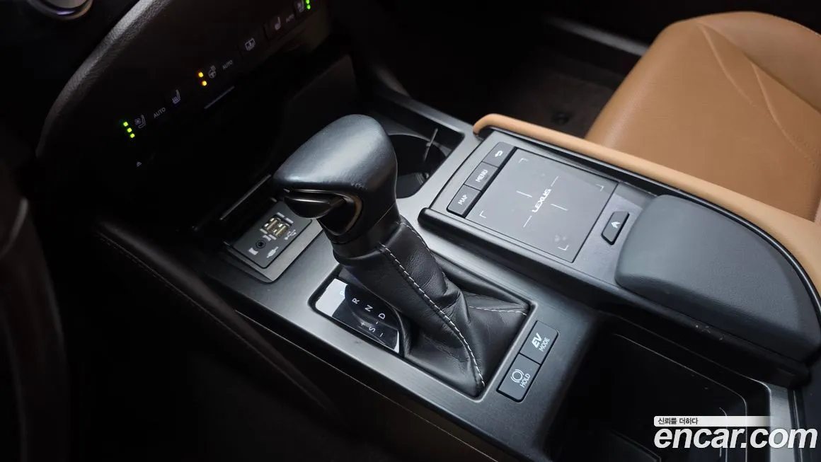Lexus ES 2021 из KR, фото 2