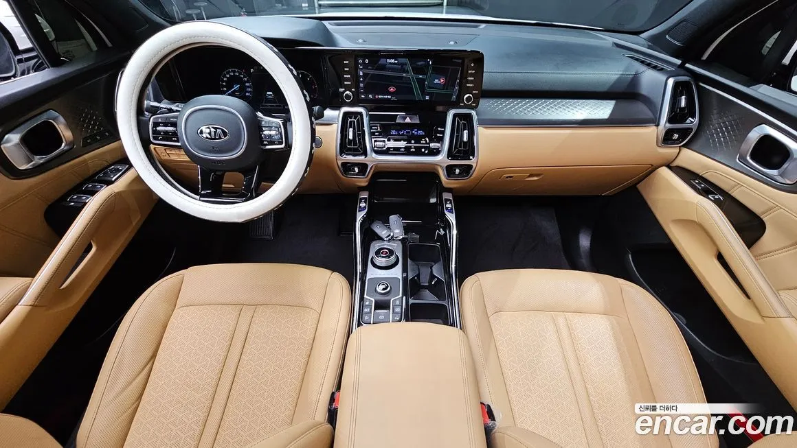 Kia Sorento — фото 5