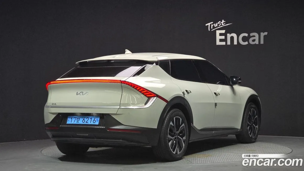 Kia EV6 2023 из KR, фото 9
