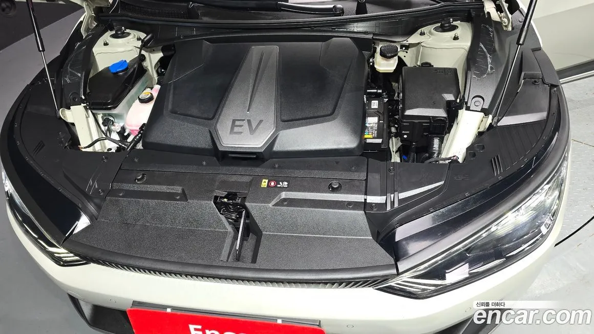 Kia EV6 2023 из KR, фото 10