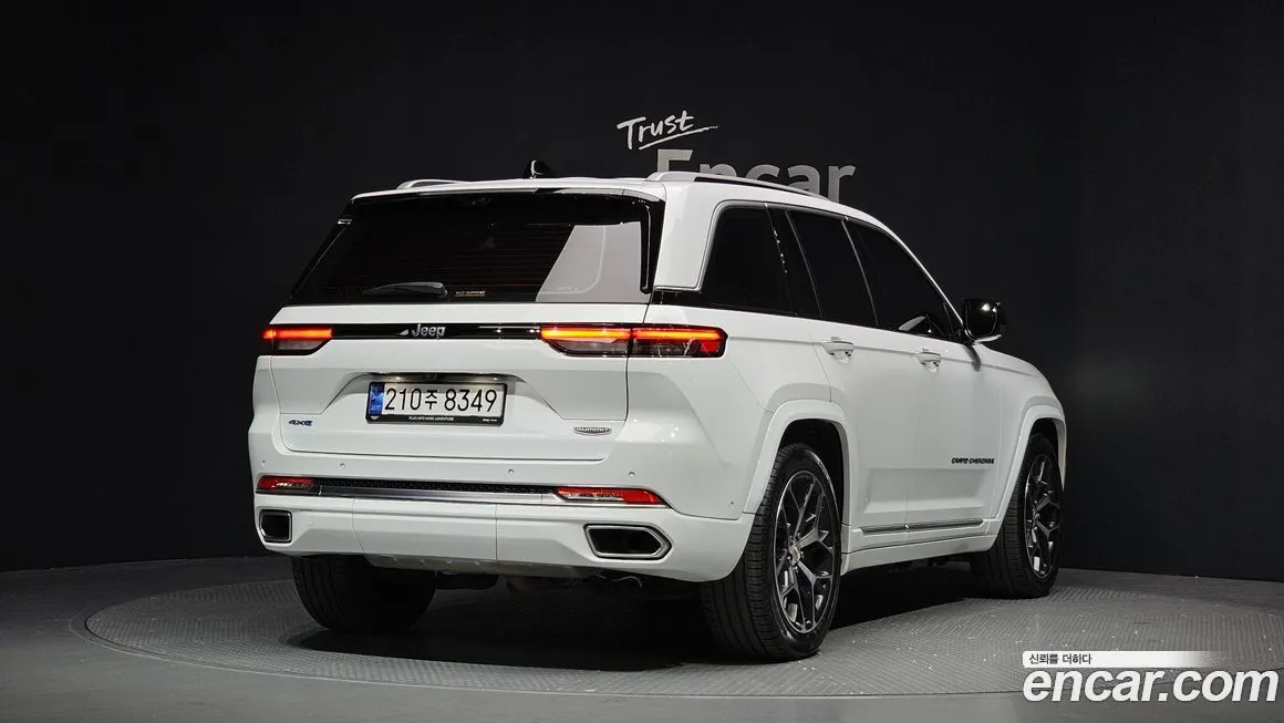 Jeep Cherokee 2023 из KR, фото 4