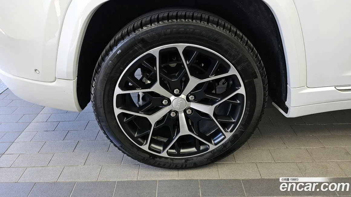 Jeep Cherokee 2023 из KR, фото 6