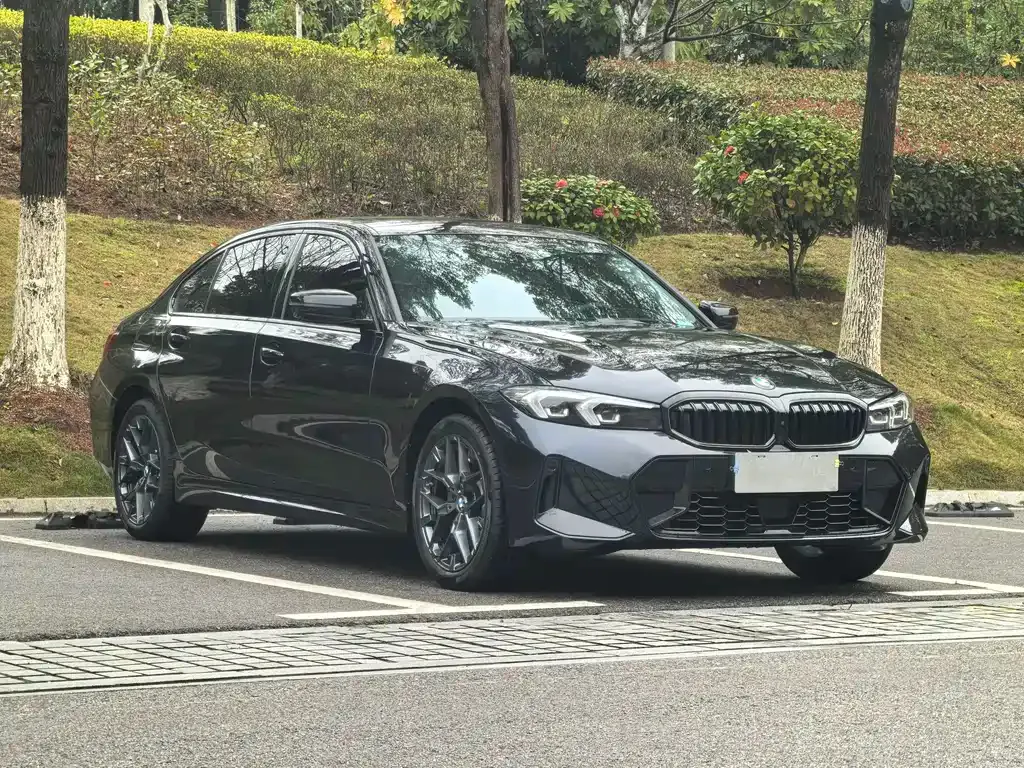 BMW 3 Series 2026 из CN, фото 10