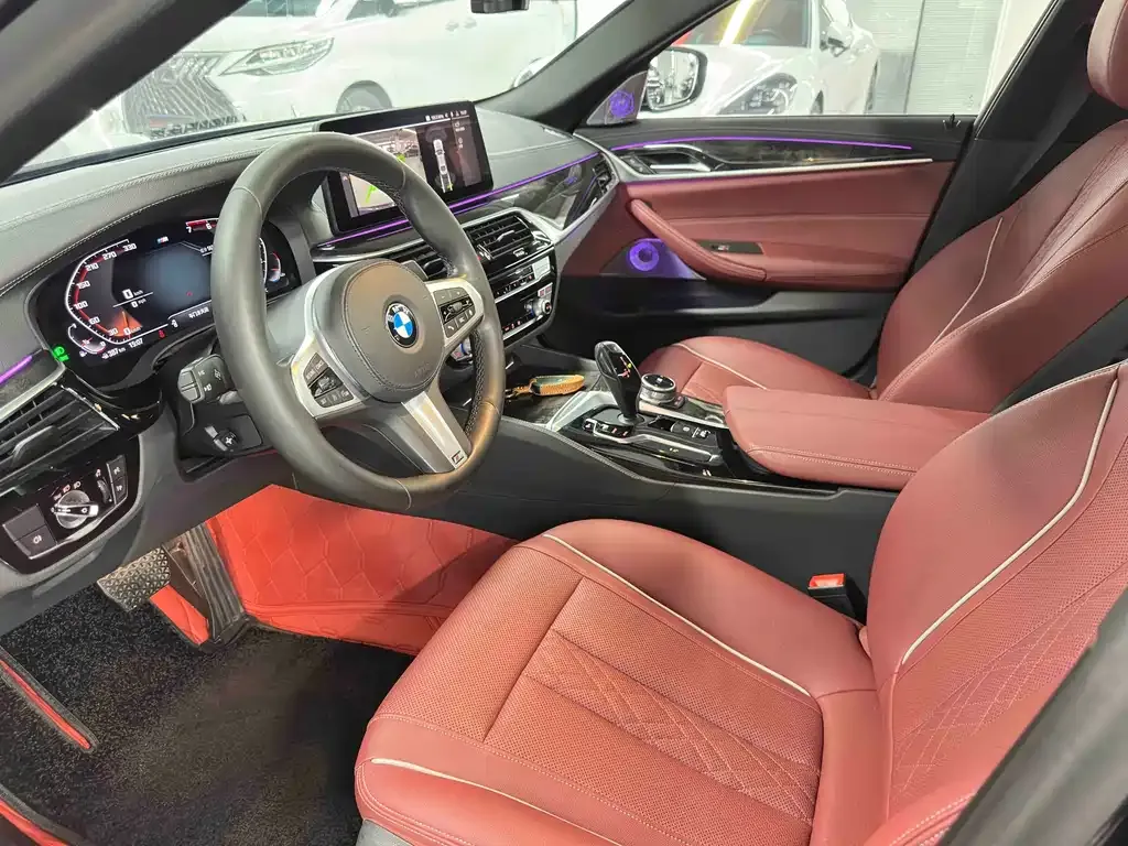 BMW 5 Series — фото 10