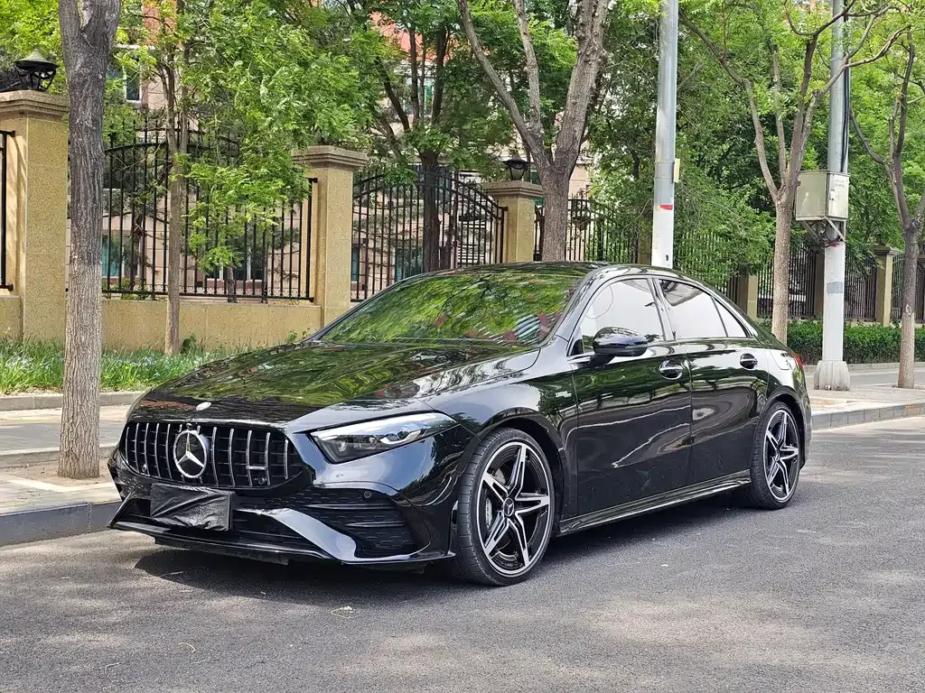 Mercedes-Benz A-Class AMG — фото 1