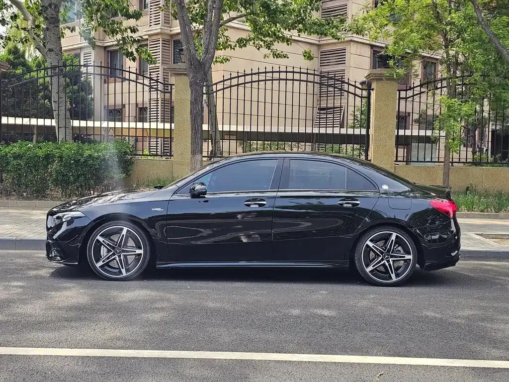 Mercedes-Benz A-Class AMG — фото 10