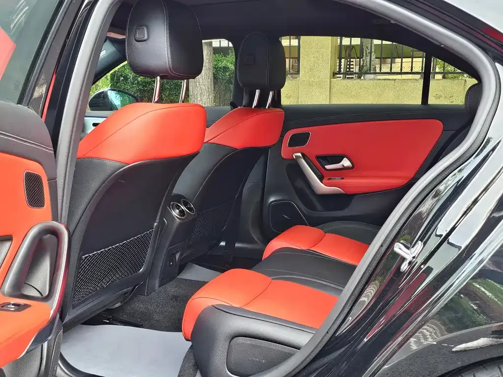 Mercedes-Benz A-Class AMG — фото 5