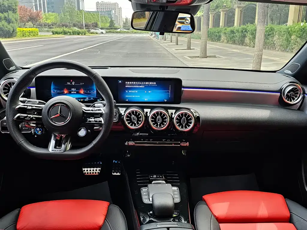 Mercedes-Benz A-Class AMG — фото 8