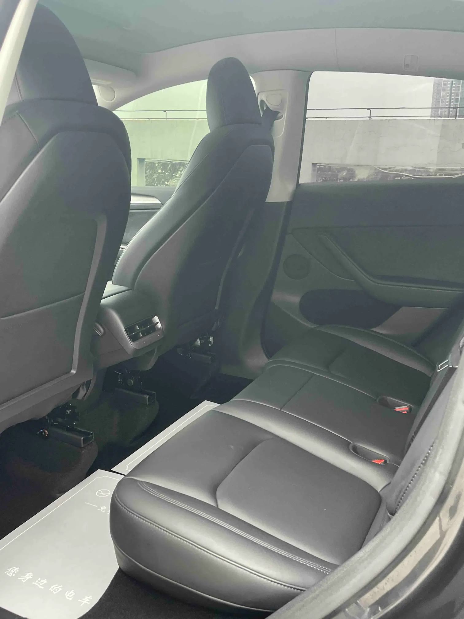 Tesla Model Y 2025 из CN, фото 10