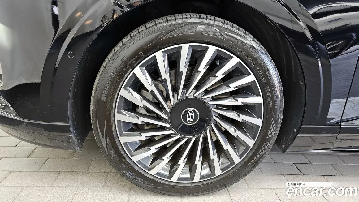 Hyundai Grandeur — фото 10