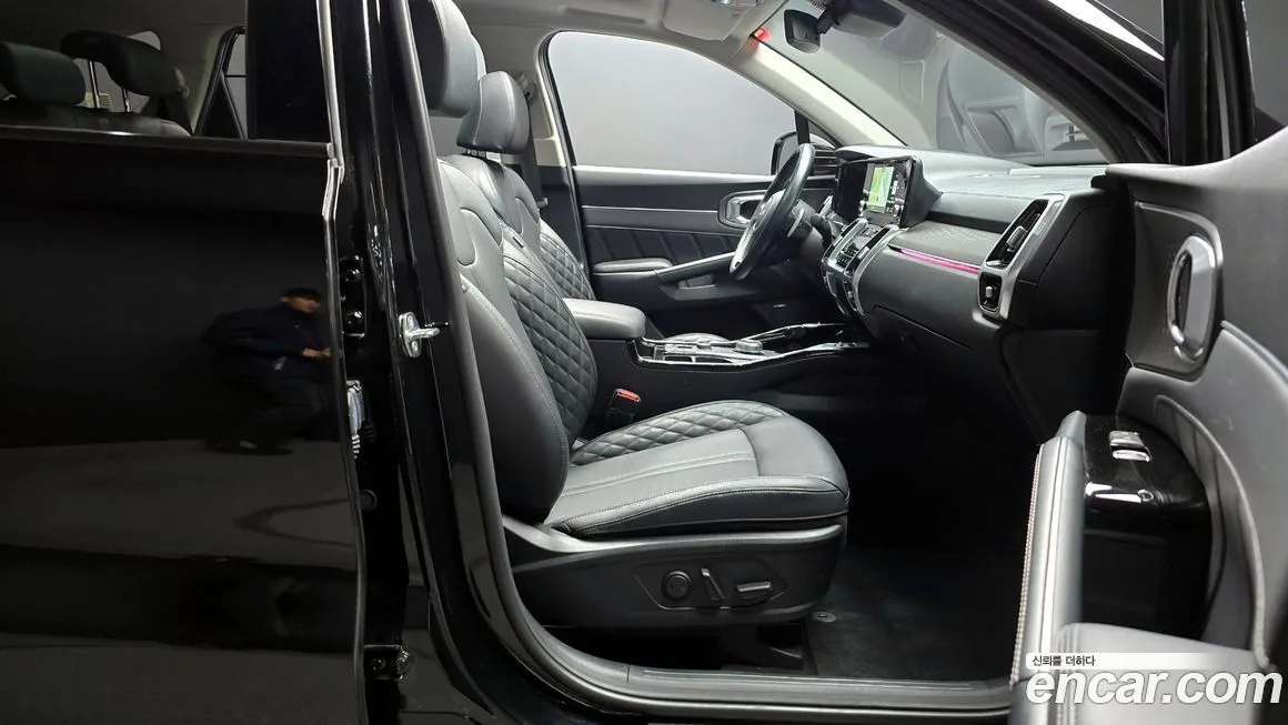 Kia Sorento — фото 6