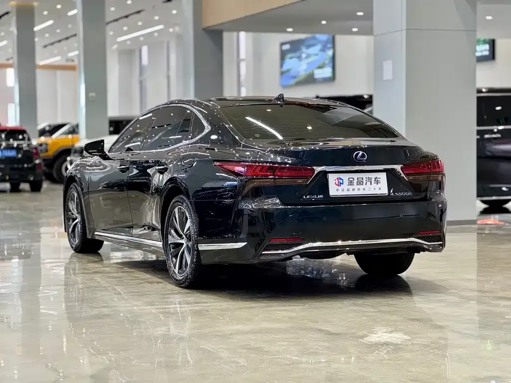 Lexus LS 2021 из CN, фото 4