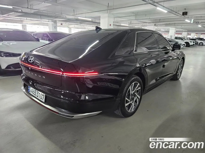 Hyundai Grandeur 2023 из KR, фото 8