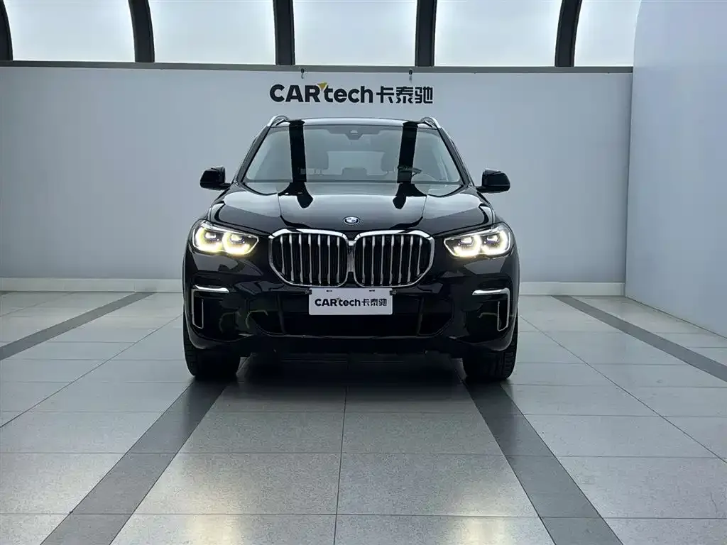 BMW X5 — фото 2