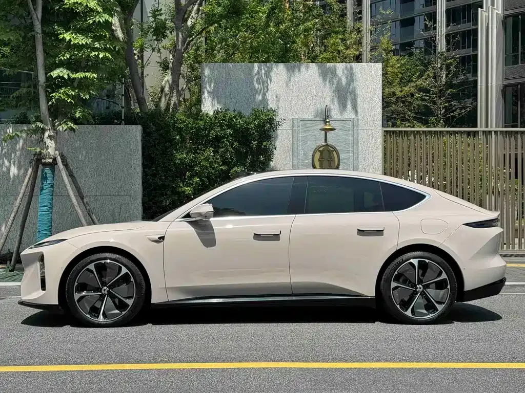 NIO ET5 2025 из CN, фото 9