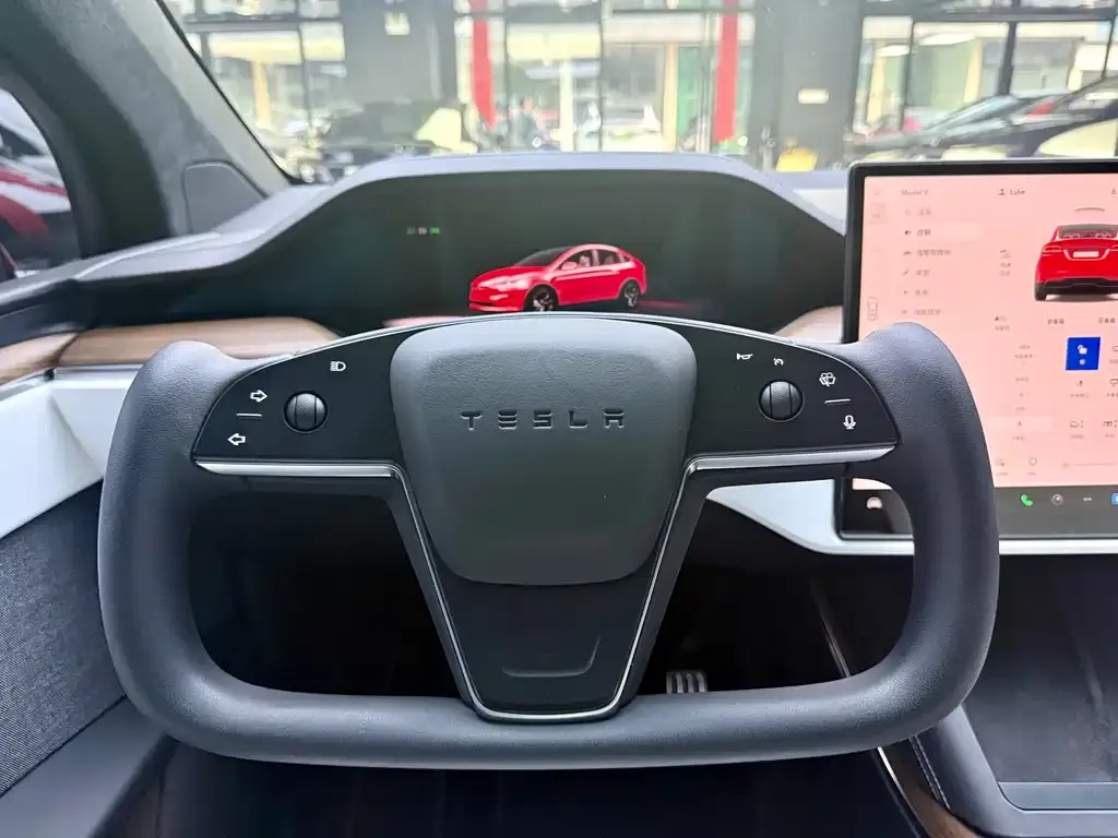 Tesla Model X 2023 из CN, фото 9